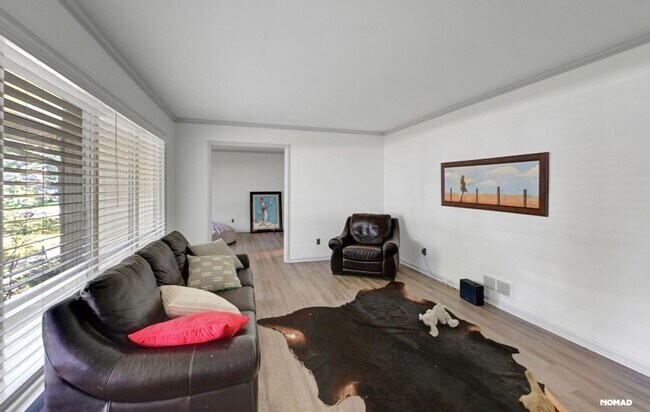 Foto del edificio - Spacious 4BR House in Atlanta