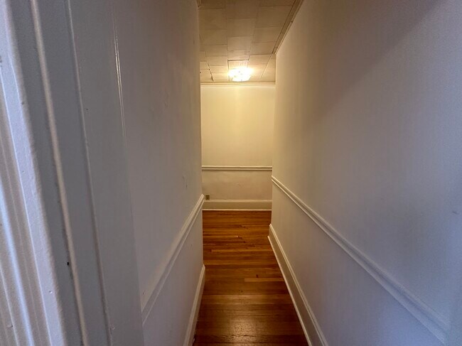 Building Photo - 25 Evans Way