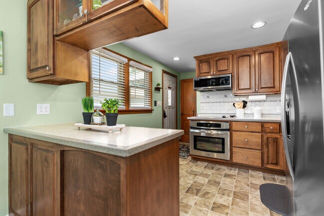 Foto del edificio - 302 E Wilson Ave