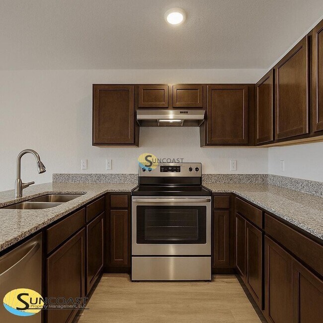 Foto del edificio - 8154 Juniper Rd