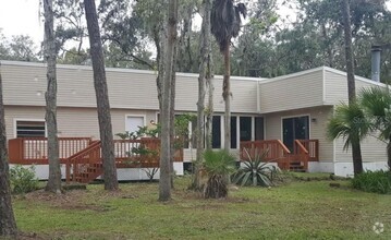 Building Photo - 6221 Woodhaven Dr