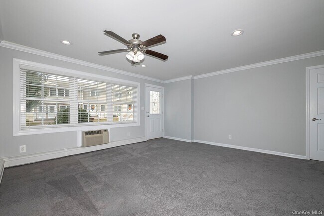 Foto del edificio - 45 Fairfield Way