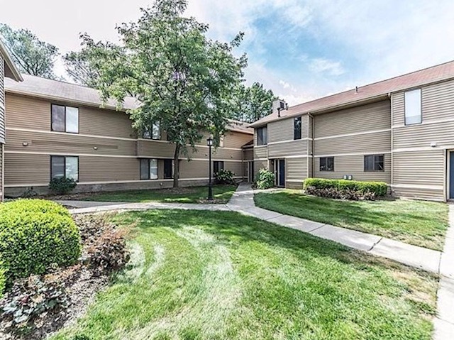 Building Photo - 250 Briarcrest Dr