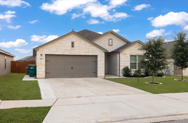 Building Photo - "Spacious 4-Bedroom Home in Converse with ...