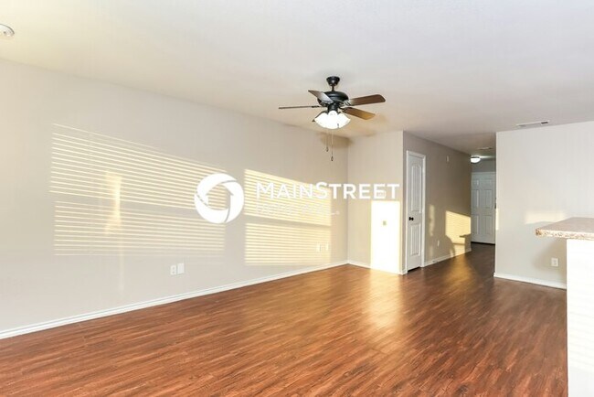 Foto del edificio - 3 Bedroom Pet-Friendly Home in FORT WORTH,...