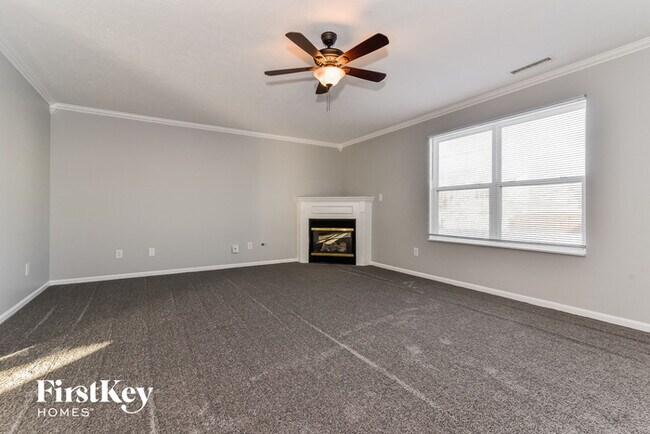 Building Photo - 10918 Green Meadow Pl