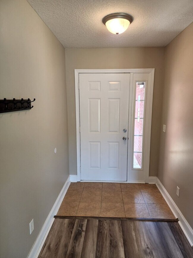 Foto del edificio - 114 Miller St NE