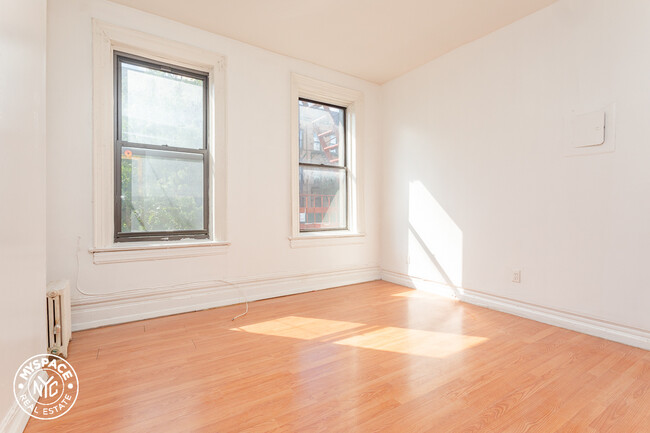 Building Photo - 789 Franklin Ave