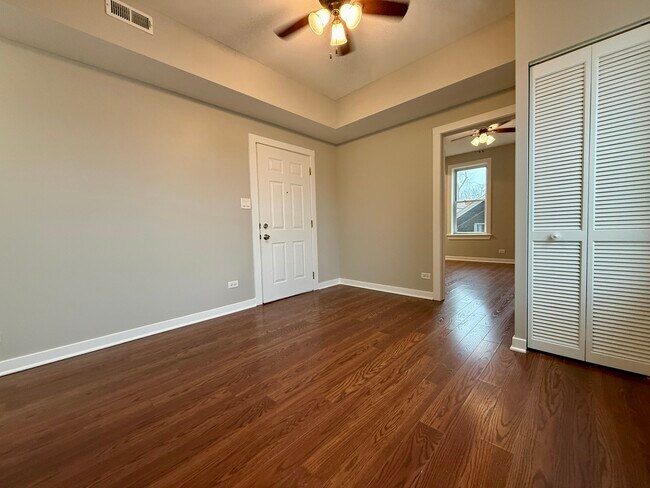 Foto del edificio - 3402 S Lituanica Ave