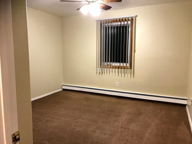 Building Photo - 2717 Sherwood Trl