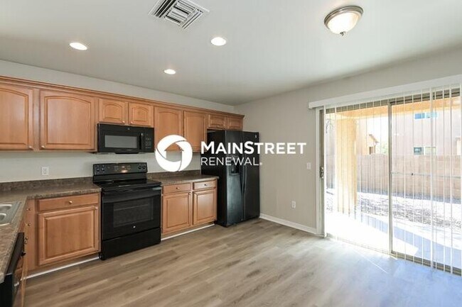 Foto del edificio - 3 Bedroom Pet-Friendly Home in Tucson, AZ with Main Street Renewal