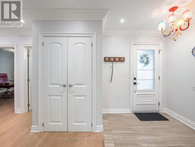 Building Photo - 345 Flagstone Terrace