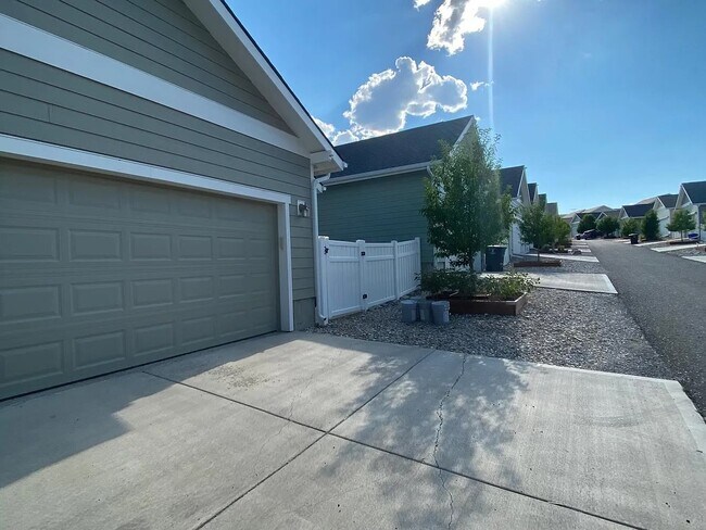 Foto del edificio - 2854 Twilight Ave
