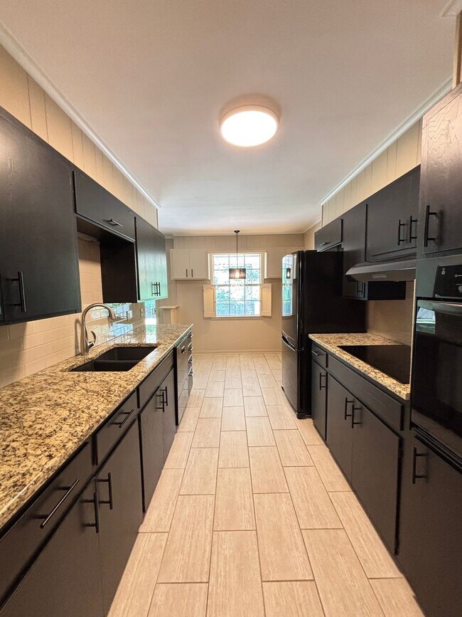 Foto del edificio - A House For Rent Does Not Come For Rent Ve...
