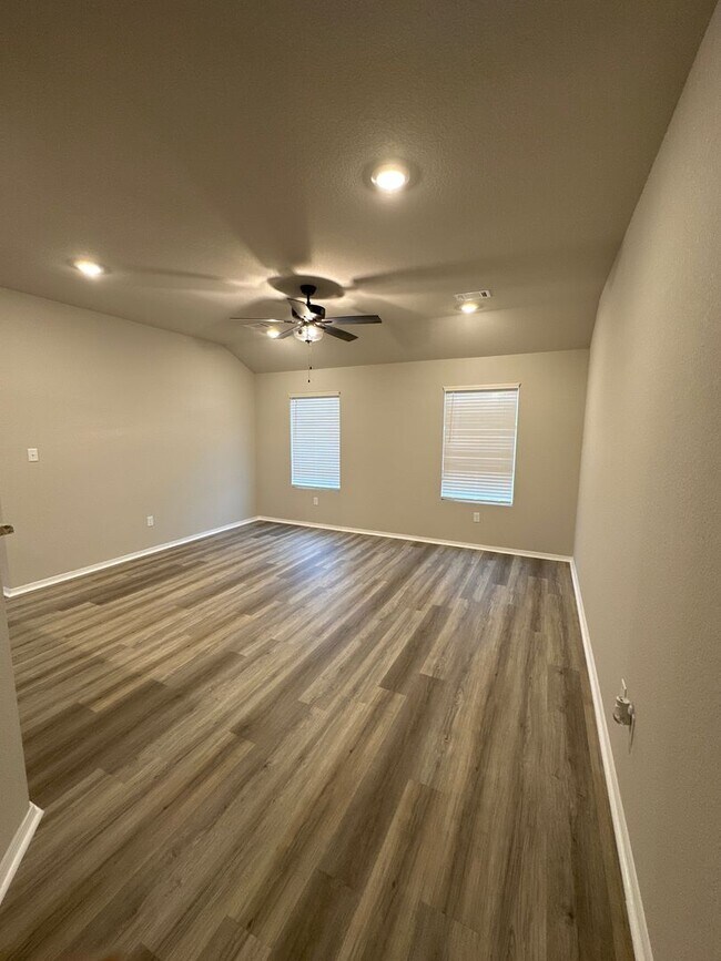 Foto del edificio - *$99 First Month's Rent - NO HIDDEN FEES!* BRAND NEW 3 Bed 2 Bath in Vilonia