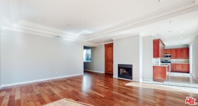 Foto del edificio - 632 N Kings Rd