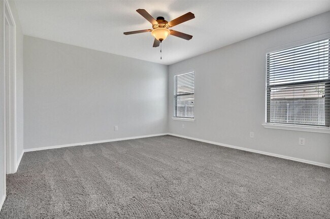 Building Photo - 12313 Dwight Eisenhower St