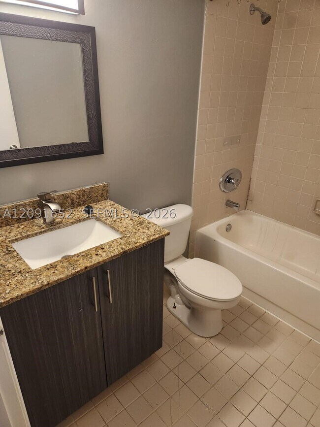 Foto del edificio - 6292 NW 186th St