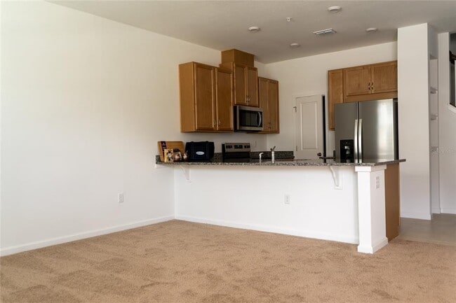 Building Photo - 9848 Walkway Dr