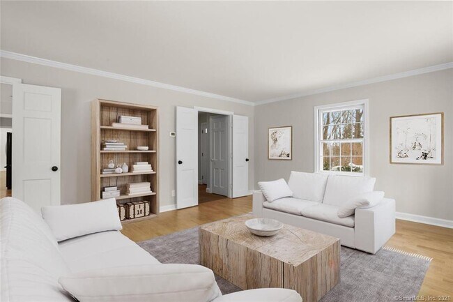 Foto del edificio - 56 Kettle Creek Rd