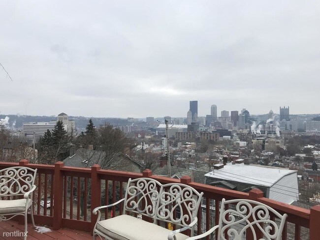 Foto del edificio - 1 br, 1 bath Apartment - 1764 Perrysville Ave