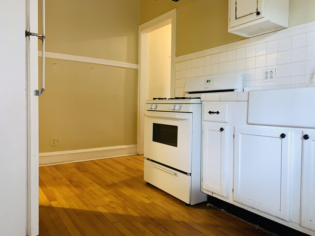 Building Photo - 1111 S Prospect Ave