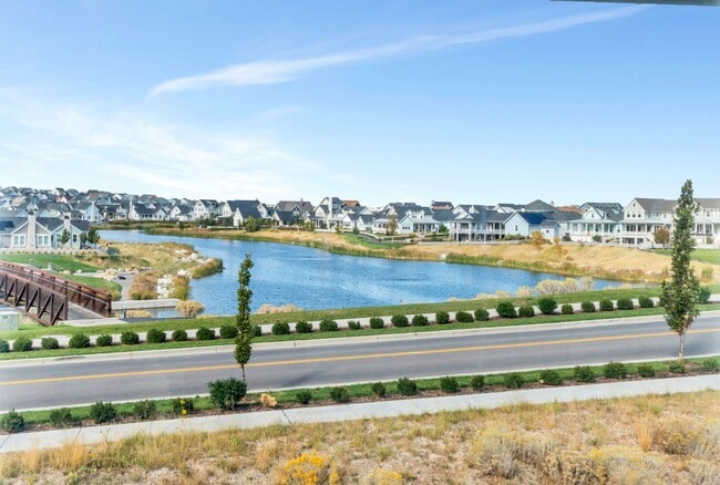 Photo - 4765 Isla Daybreak Rd Townhome