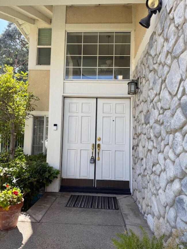 Foto del edificio - Over 3000 sq feet in Trabuco Canyon