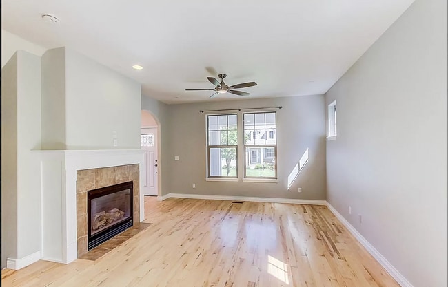 Foto del edificio - 2615 Elmira St