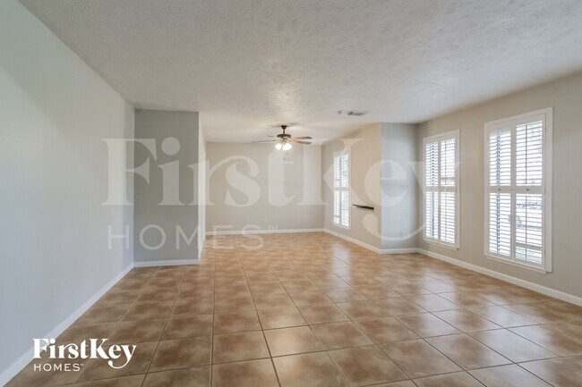 Foto del edificio - 21419 Park Willow Dr