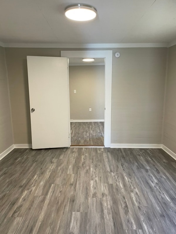 Building Photo - 2 Union Ct