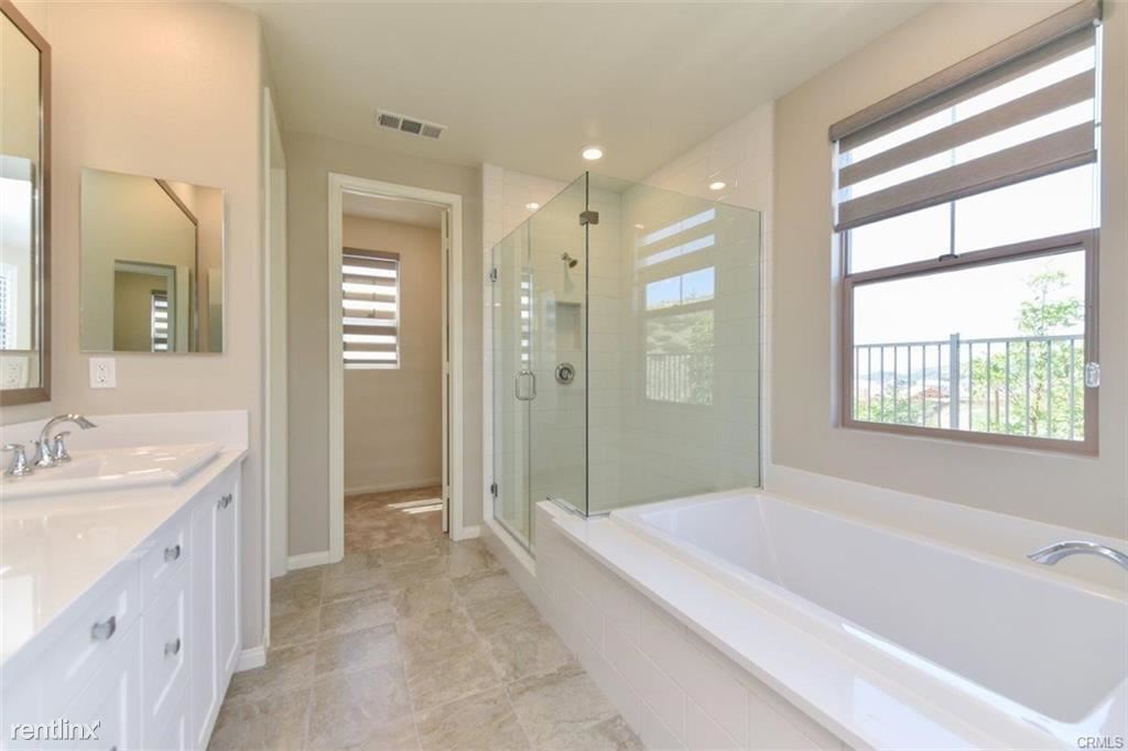Primary Photo - 4 br, 3.5 bath House - 7 Ocaso St
