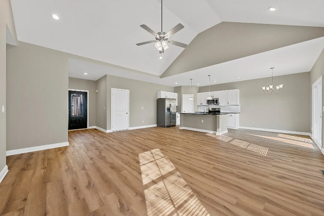 Building Photo - 3042 Gunsmoke Trail Way