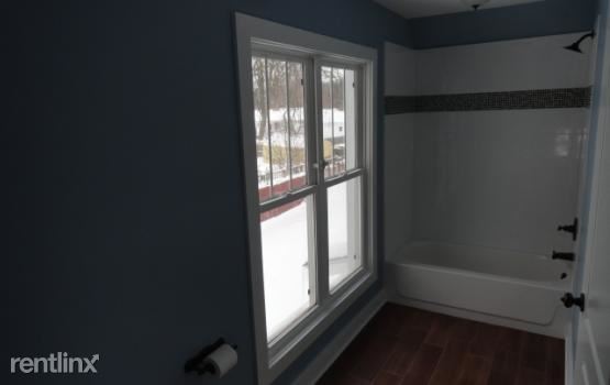 Building Photo - 208 N Milford Rd
