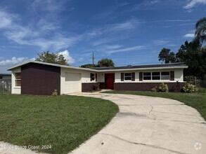 Building Photo - 4005 Trinidad Ave