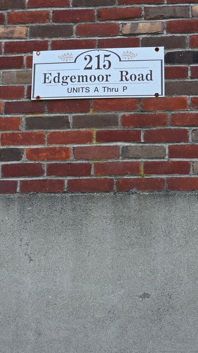 Foto del edificio - 215 Edgemoor Rd