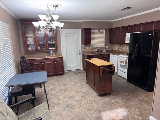 Building Photo - 945 E Fairview St