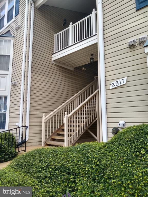 Foto del edificio - 8317 Bluebird Way