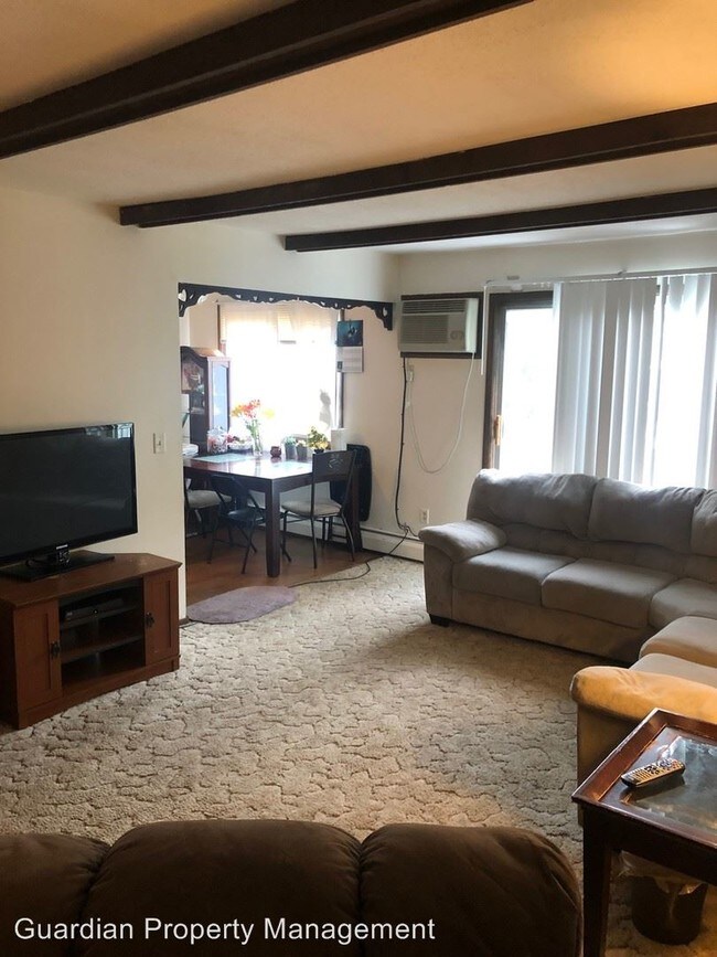 Foto del edificio - 8061 Pleasant View Dr