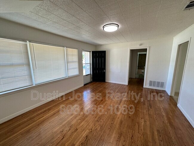 Foto del edificio - 2513 41st St