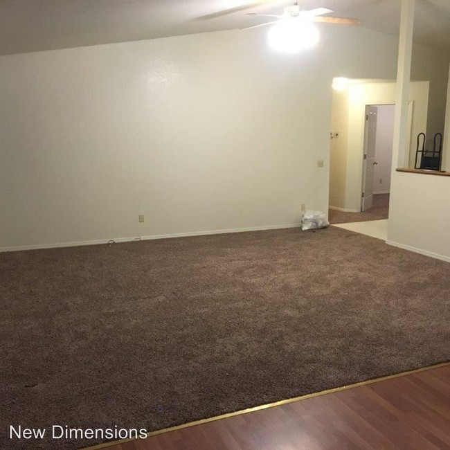 Building Photo - 3 br, 2 bath House - 210 Monumental Circle