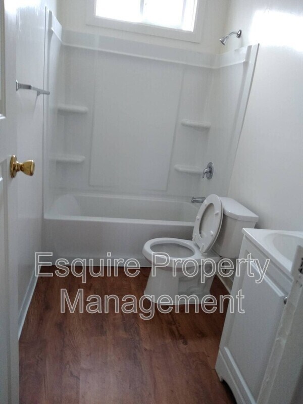 Foto del edificio - 730 E Channel Islands Blvd