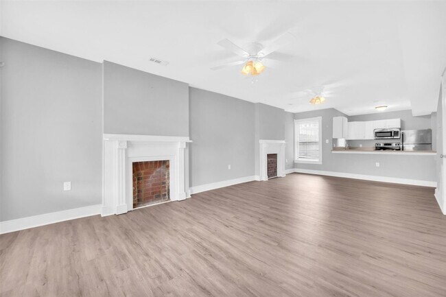 Foto del edificio - 1834 Parkwood Ave