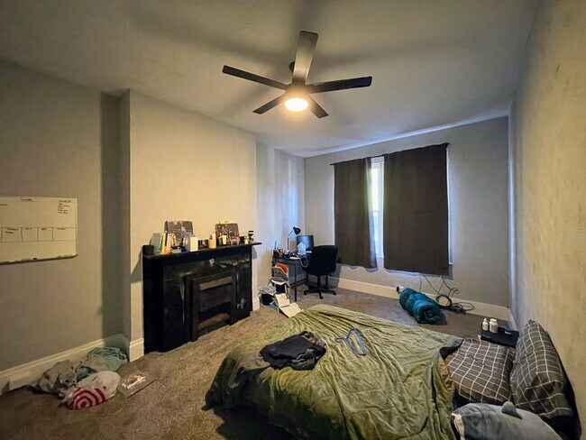Foto del edificio - 3227 Dawson St