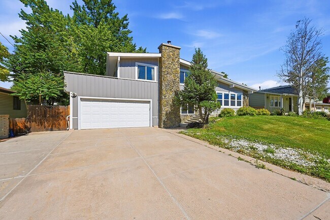 Foto del edificio - 9547 W Kentucky Dr