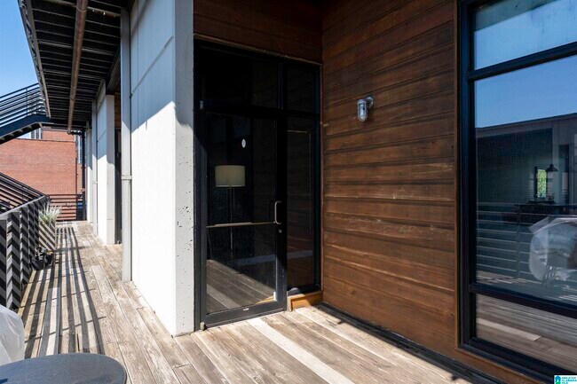 Foto del edificio - 2226 1st Ave S