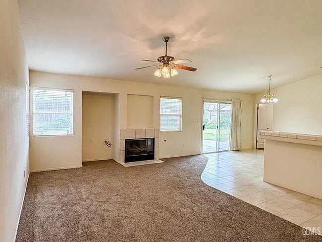 Building Photo - 10217 Polo Saddle Dr