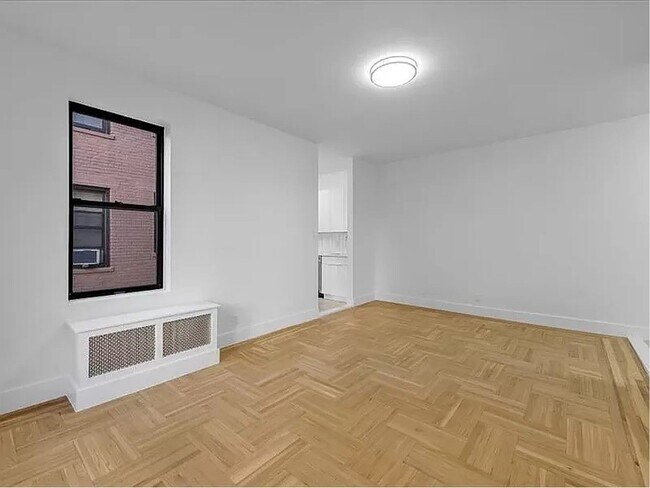 Building Photo - Fully Renovated 1Bedroom 1Bathroom