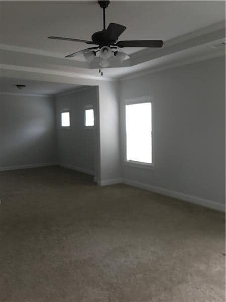 Building Photo - 5030 Mirror Lake Dr