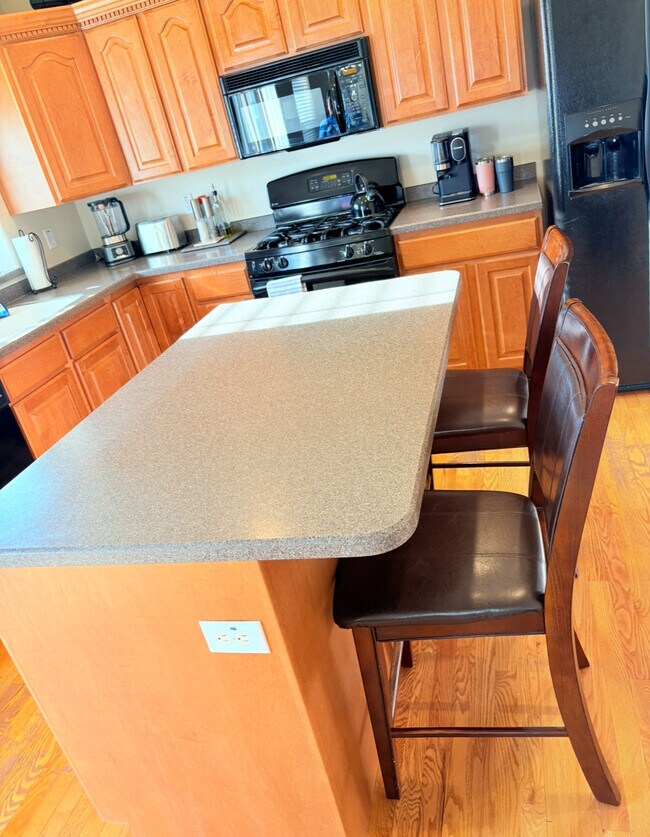 Foto del edificio - 351 N 1480 E